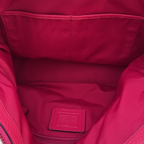 LIKE NEW COACH TOTE - Picture 4 of 8